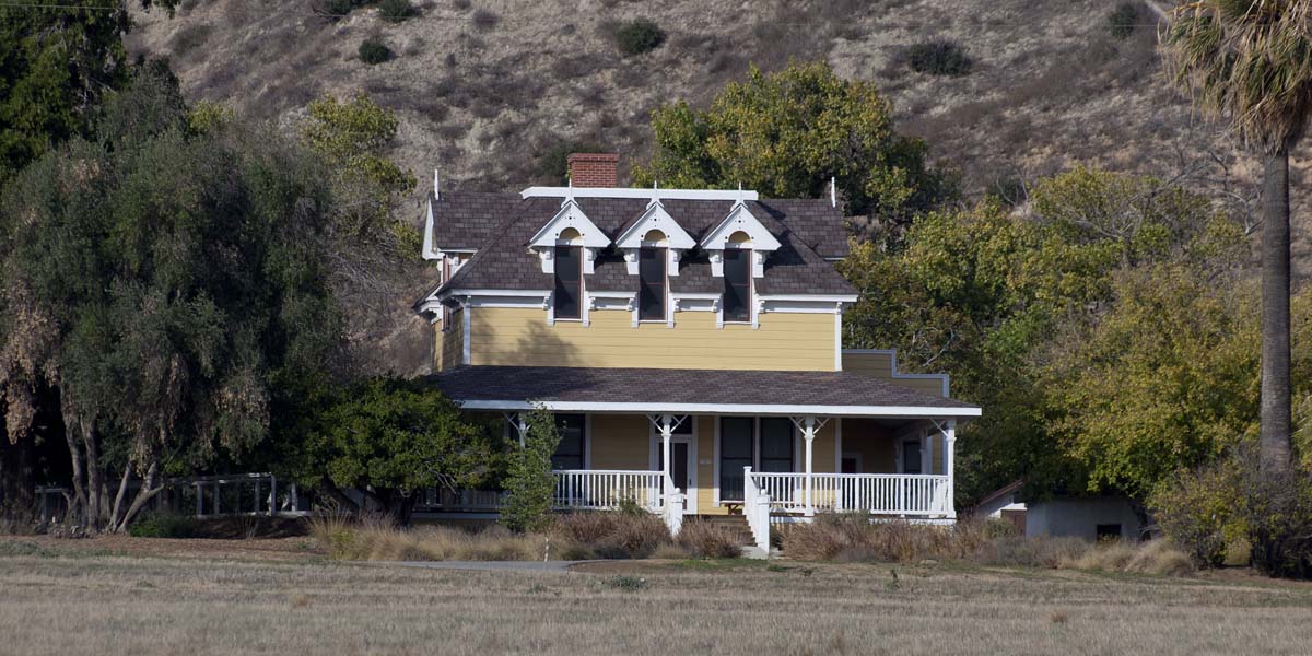 central-banning-4t-street image