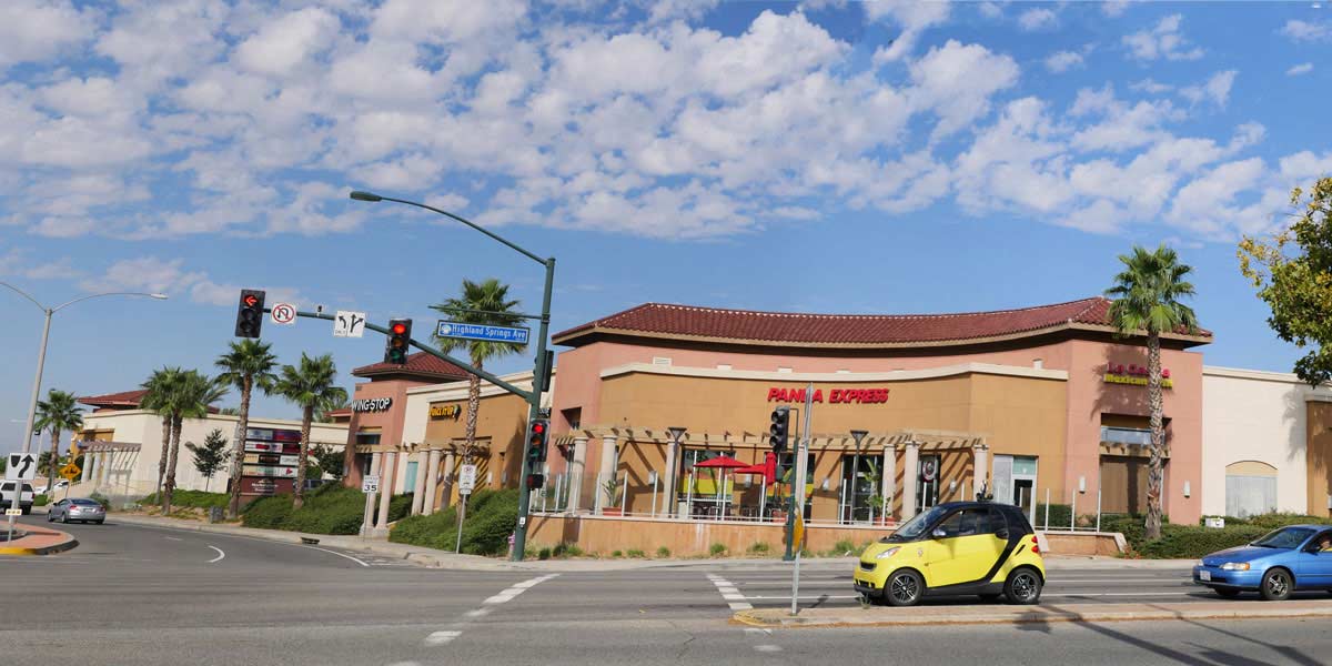 South Banning Highland Sprins Shopping Center