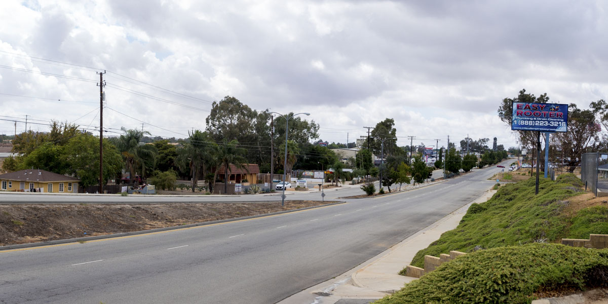 West Banning Business The Midway