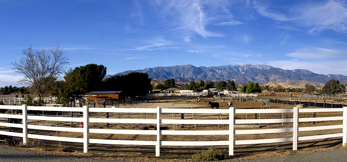 south-banning-neighborhood image